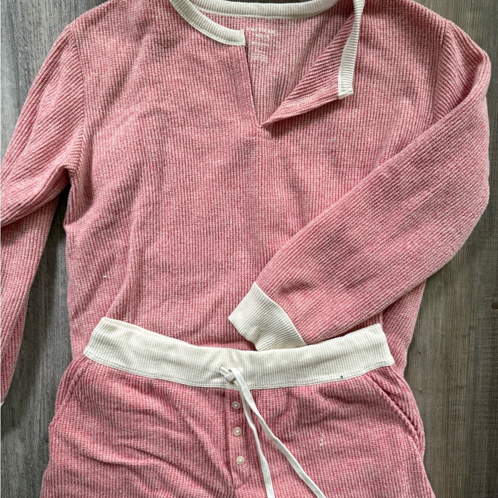 American Eagle Outfitters Red and White Pajama Set Plush Long-Sleeve